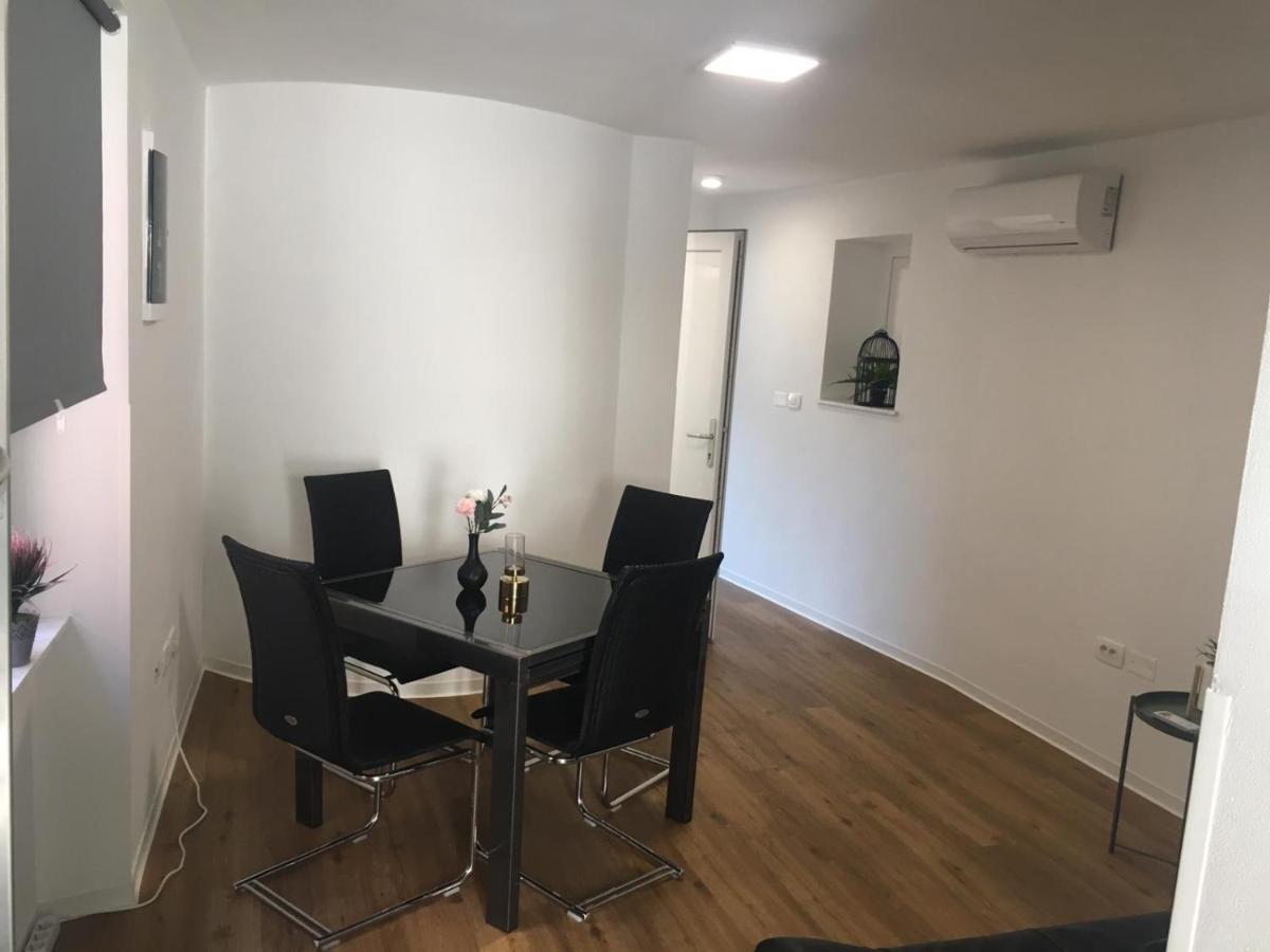 Apartmaji Sara, Izola - Isola Eksteriør billede